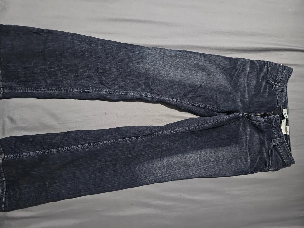 Gap dark wash denim jeans with whiskering fading zip fly five pocket